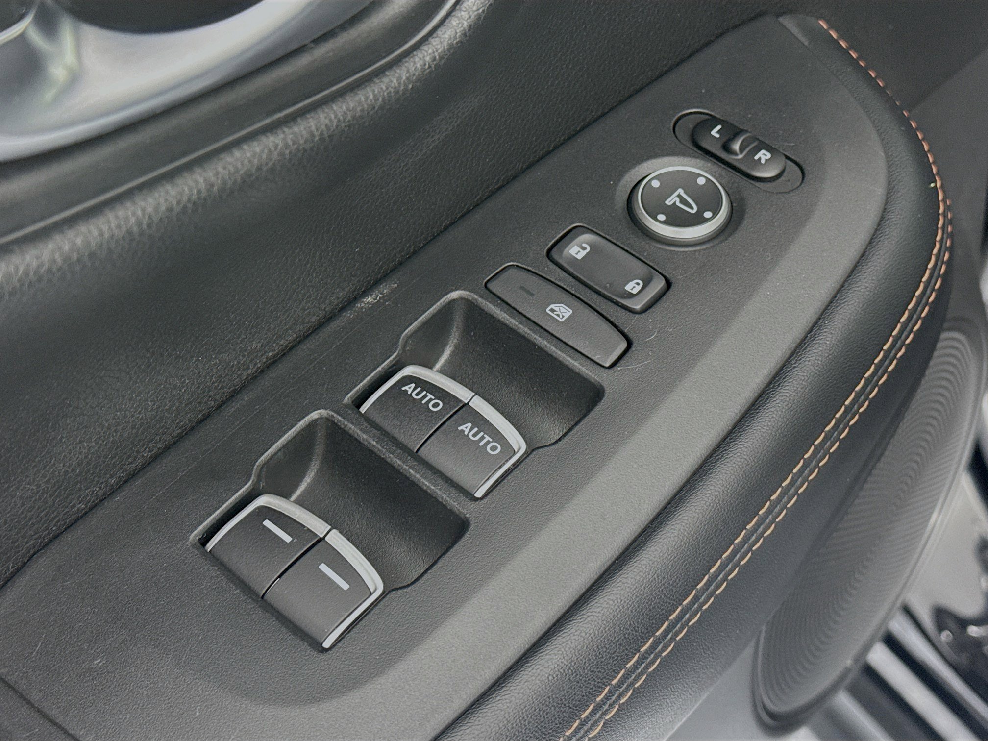 Certified 2023 Honda HR-V Sport image 17