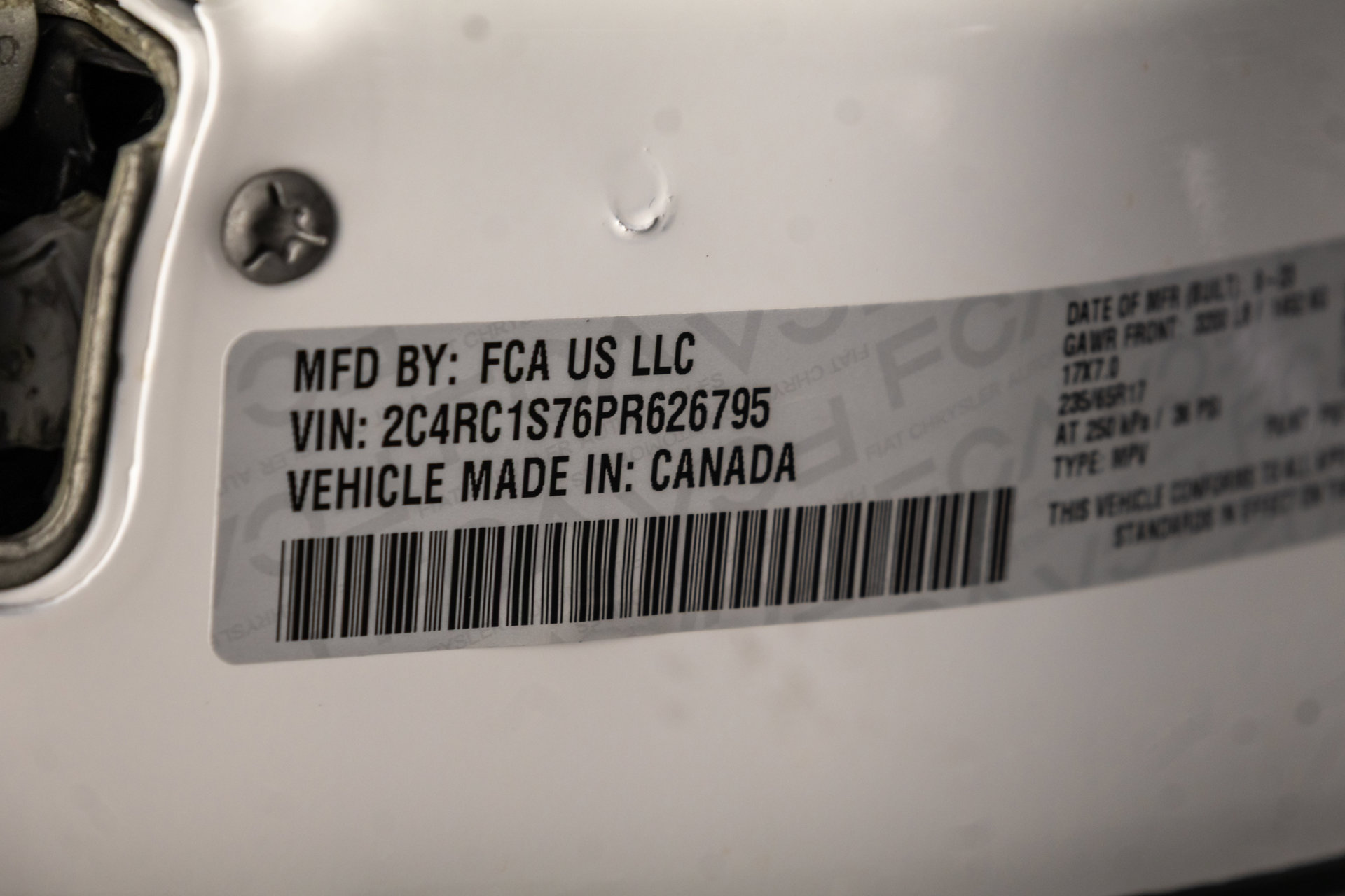 Used 2023 Chrysler Pacifica Limited FWD image 45
