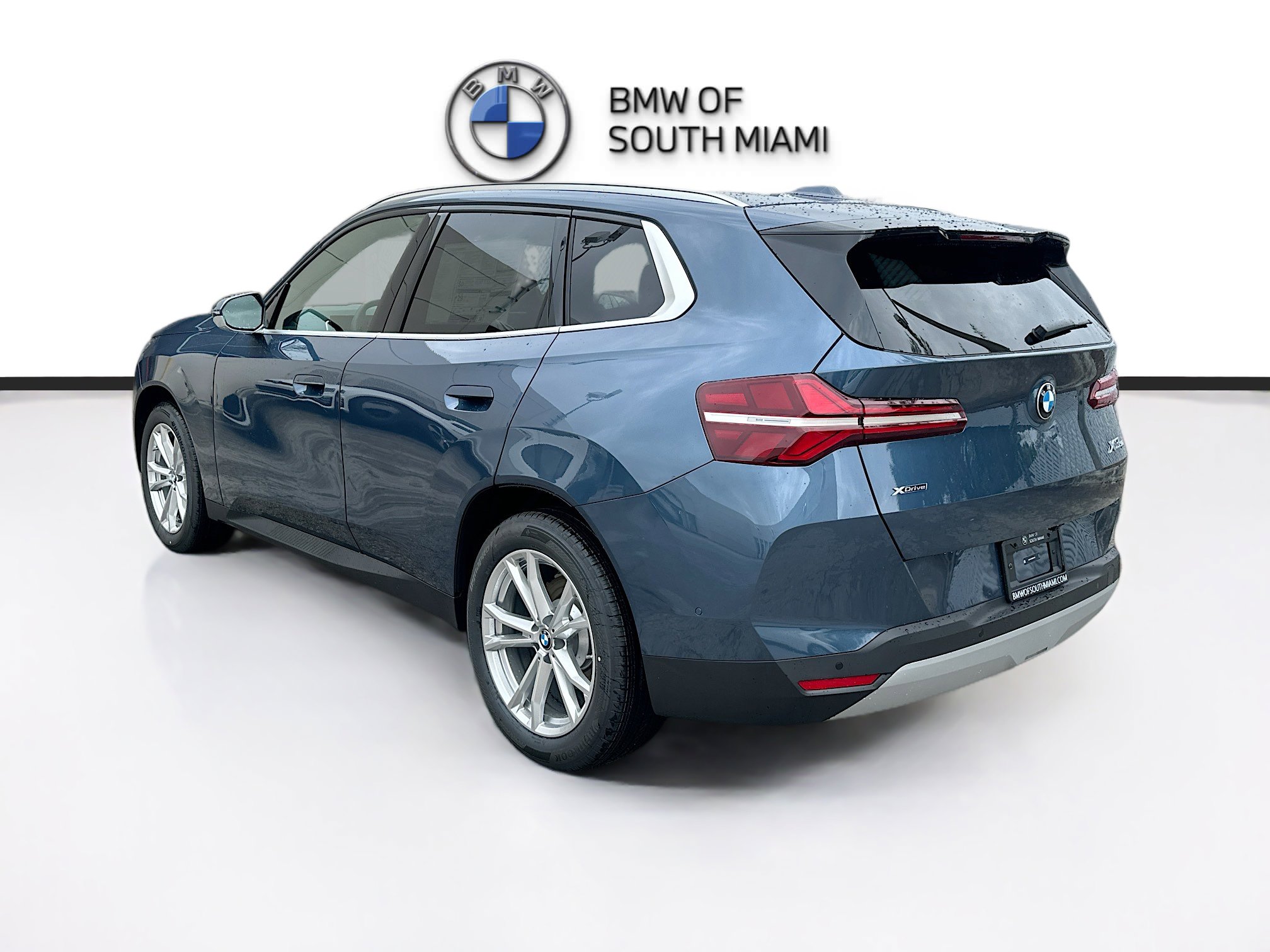 New 2025 BMW X3 xDrive30i w/ Convenience Package image 4