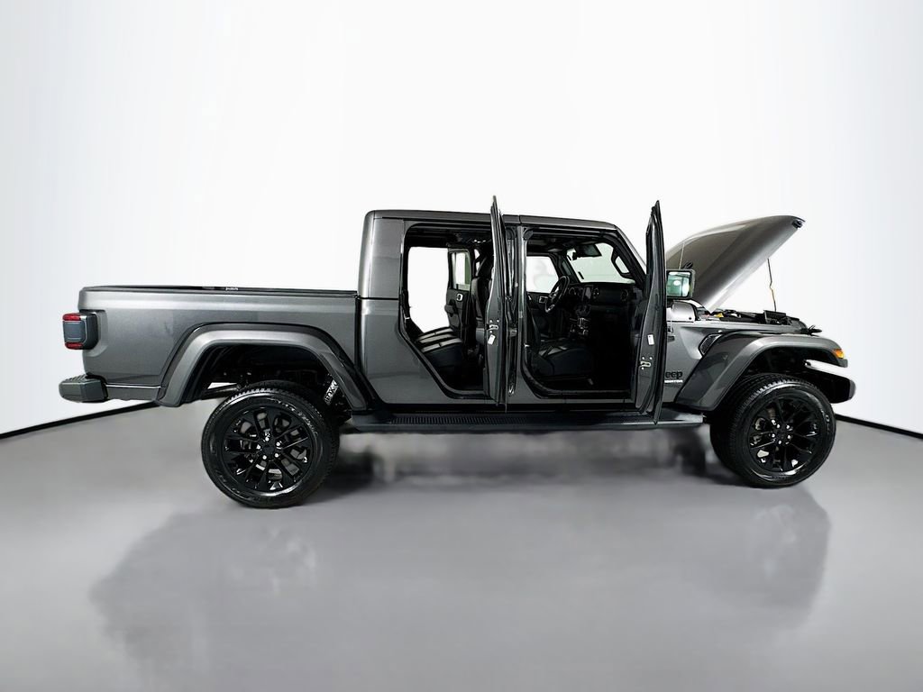 Used 2021 Jeep Gladiator Overland image 29