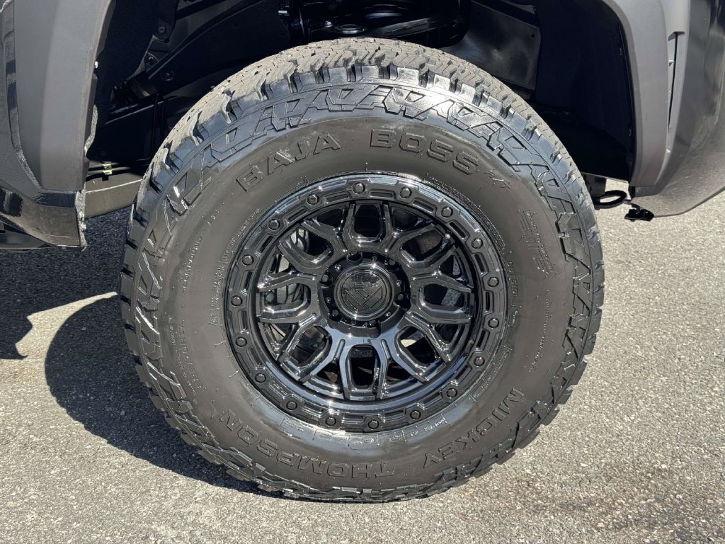 Used 2026 Toyota Tacoma TRD Off-Road AWD/4WD image 27