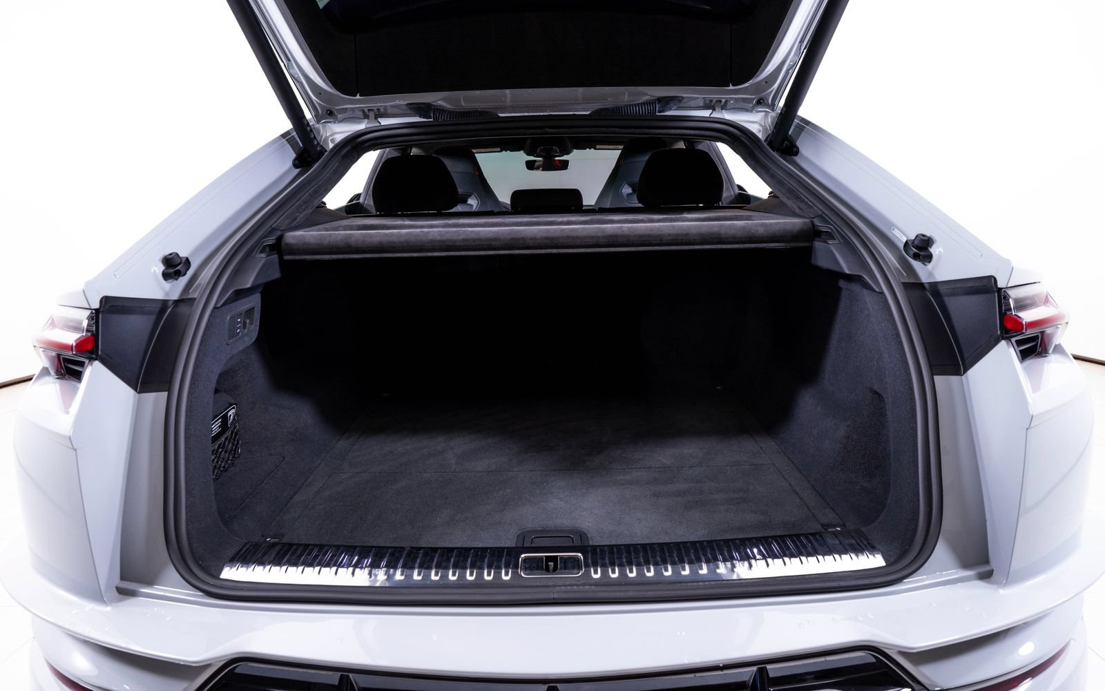 Used 2023 Lamborghini Urus S AWD/4WD image 22