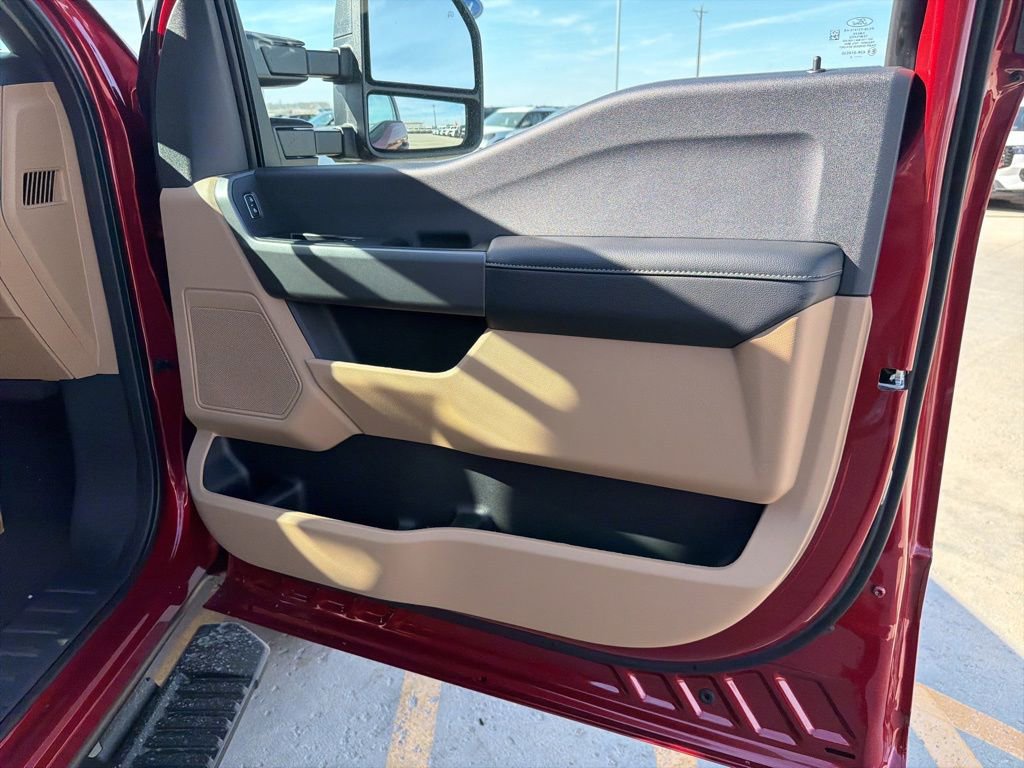 New 2026 Ford F250 4x4 Crew Cab Super Duty image 24