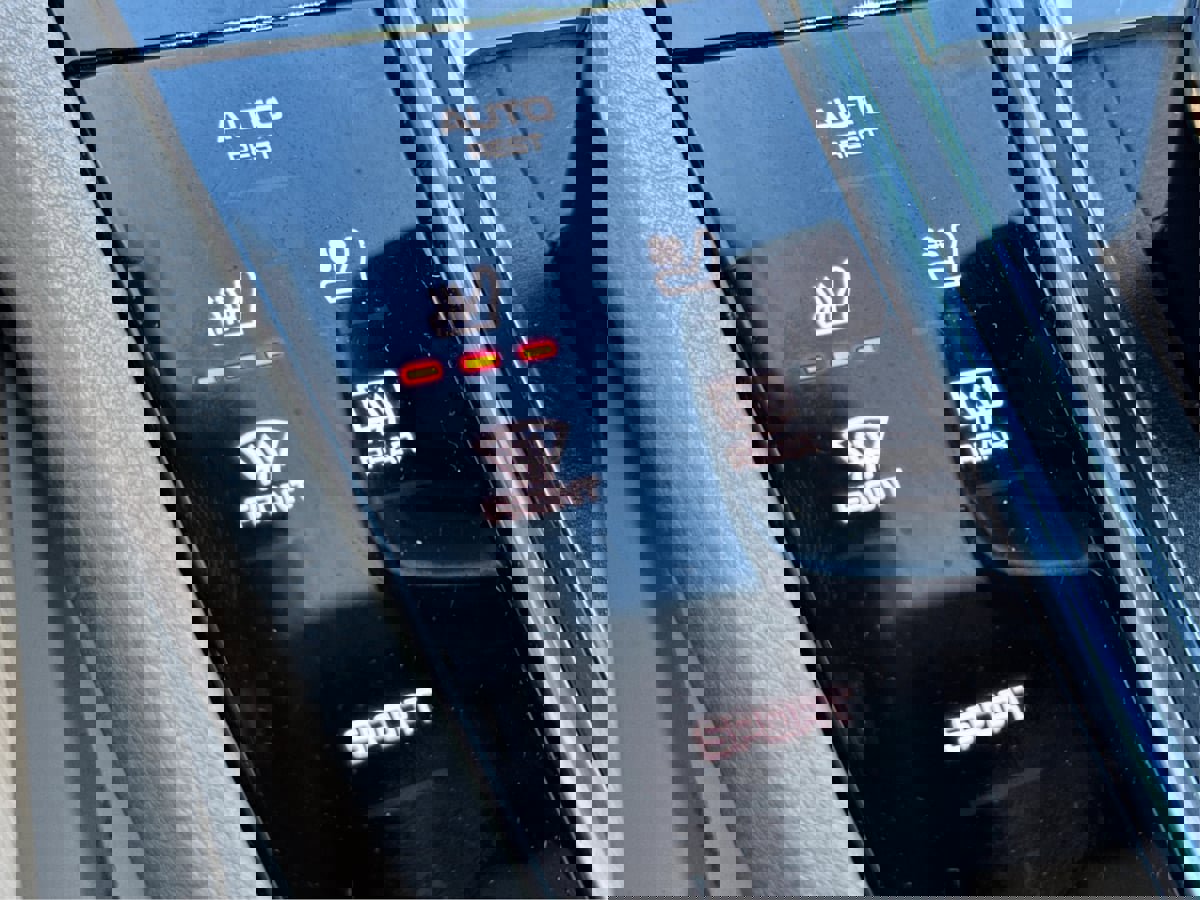 Used 2020 Porsche Cayenne image 45