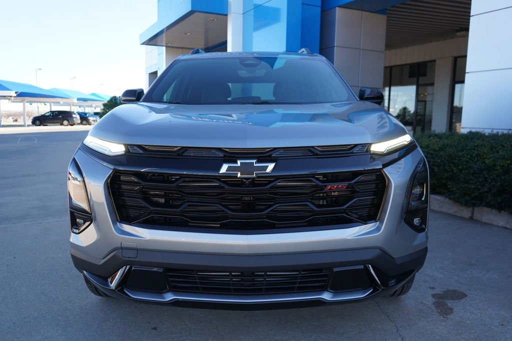 New 2026 Chevrolet Equinox RS w/ Convenience Package III FWD image 3