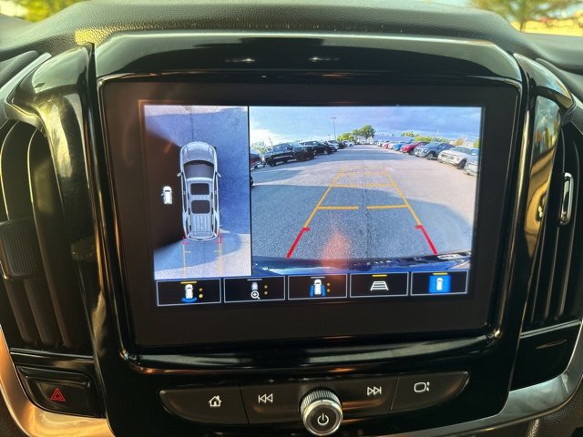 Used 2023 Chevrolet Traverse LT w/ LT Premium Package image 15