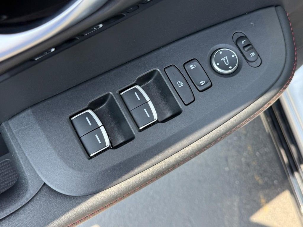 Used 2025 Acura ADX A-Spec AWD/4WD image 19