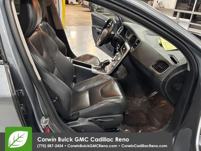 Used 2017 Volvo S60 T5 Dynamic AWD/4WD image 35