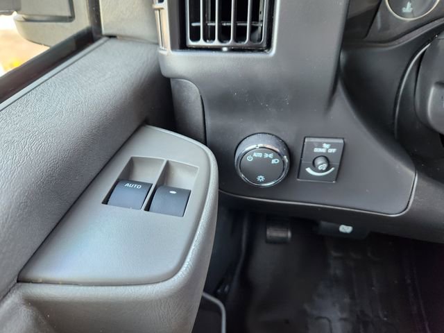 New 2026 Chevrolet Express 4500 w/ Power Convenience Package image 26