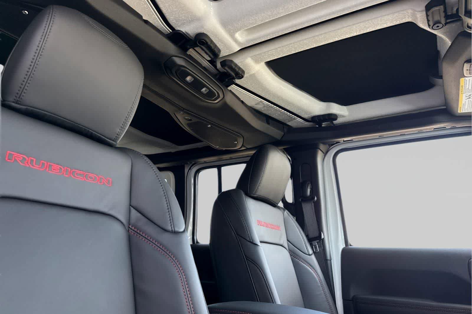 New 2026 Jeep Wrangler Unlimited Rubicon AWD/4WD image 18