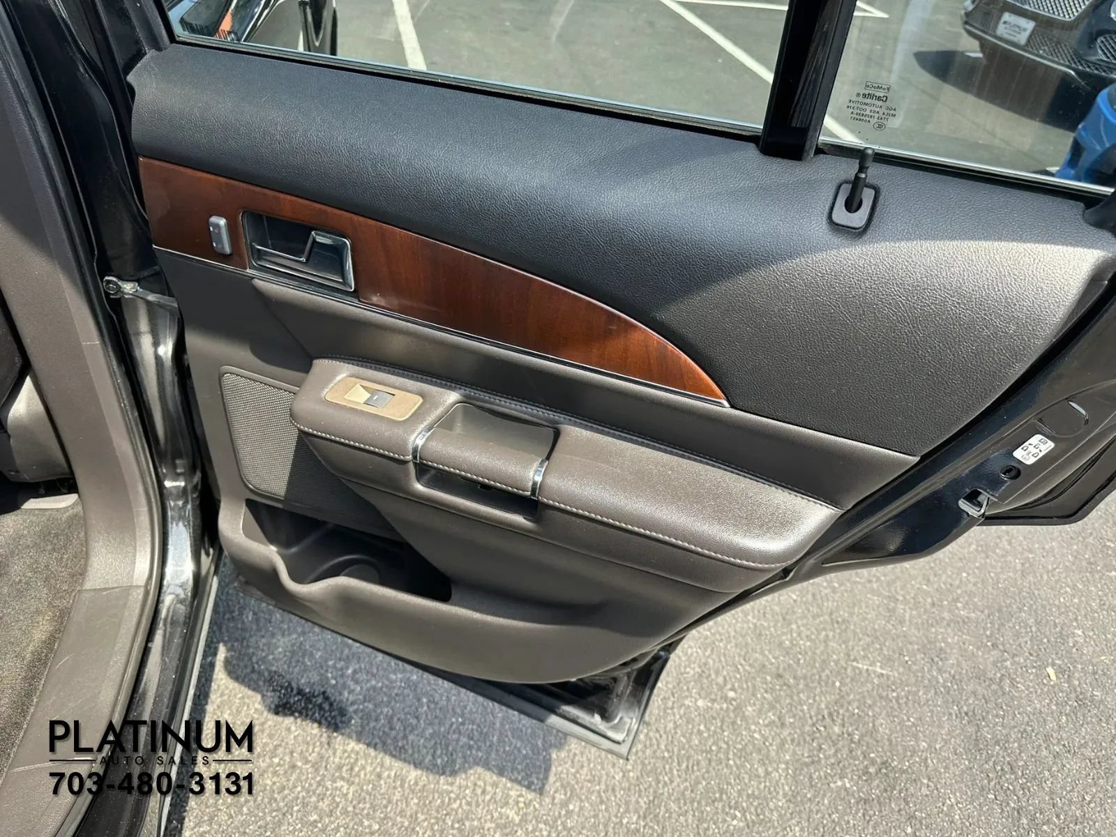 Used 2014 Lincoln MKX AWD w/ Equipment Group 102A image 21