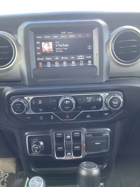 Certified 2021 Jeep Gladiator Sport AWD/4WD image 26
