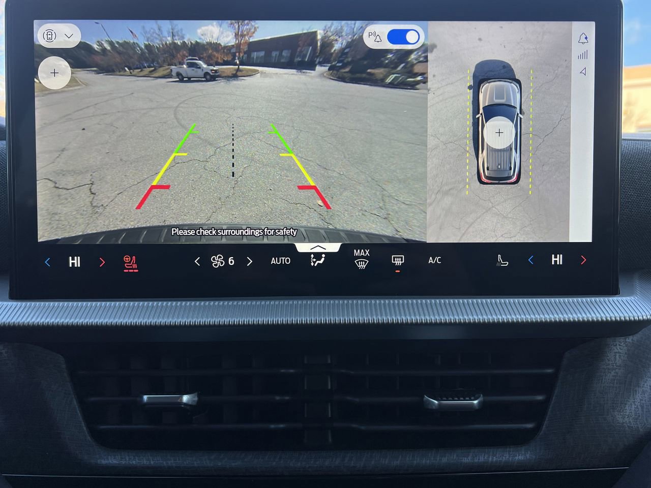 New 2026 Ford Explorer Platinum RWD image 3