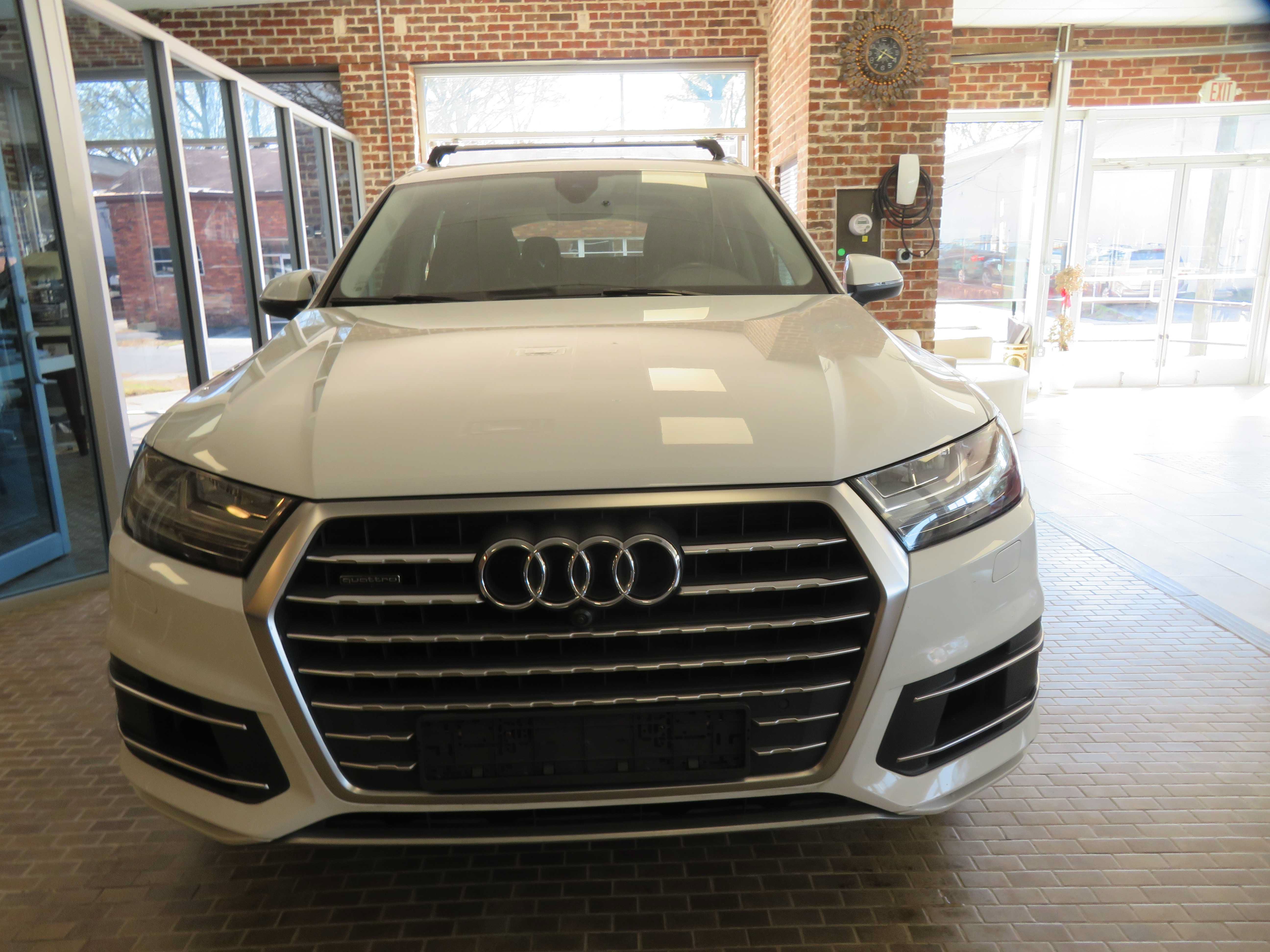 Used 2019 Audi Q7 3.0T Premium Plus AWD/4WD image 2