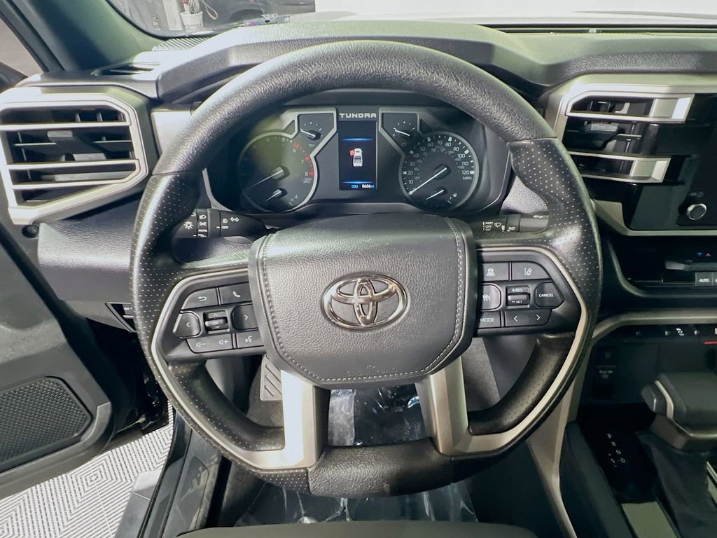 Used 2025 Toyota Tundra SR5 w/ SR5 Convenience Package AWD/4WD image 11