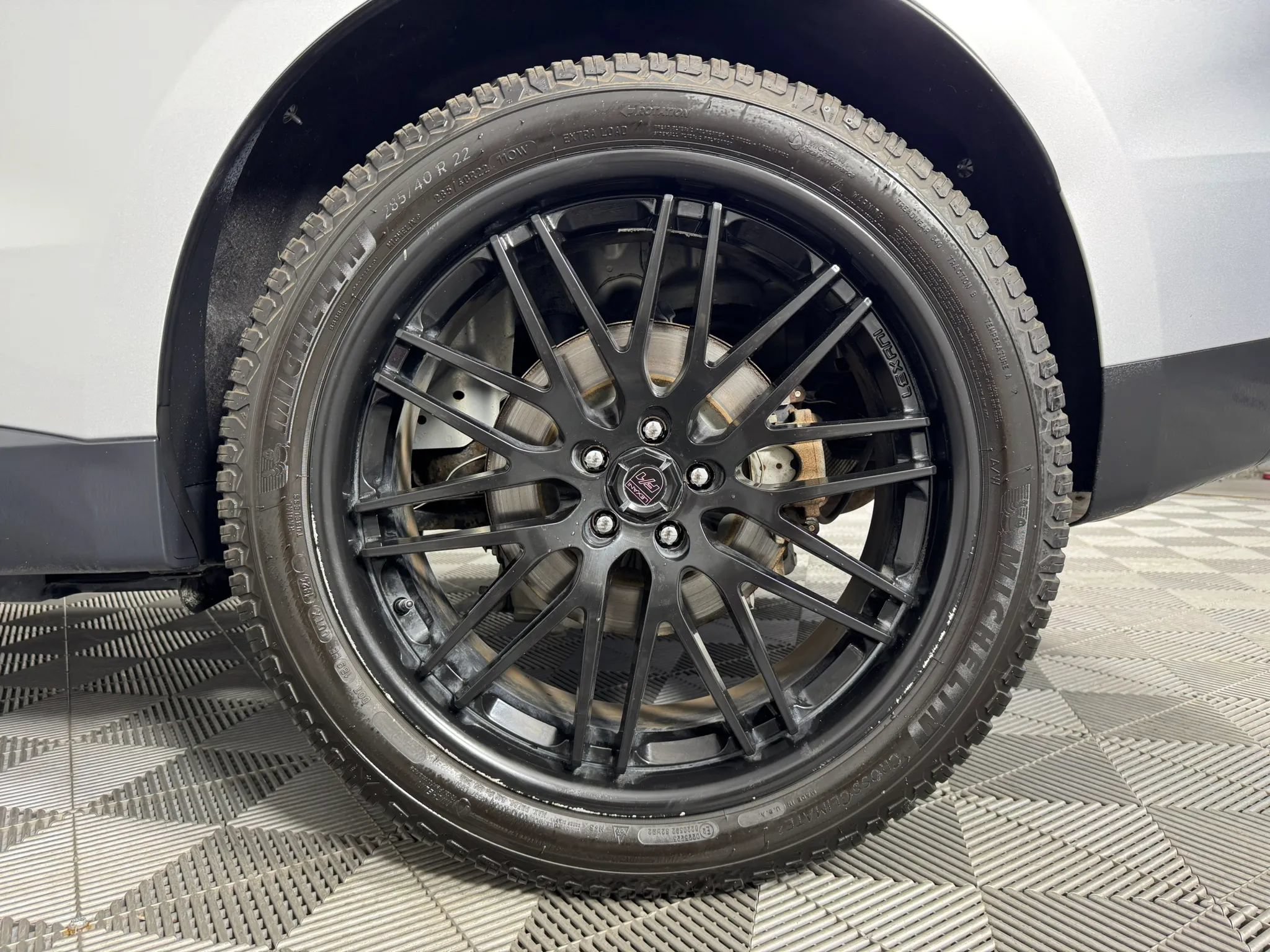 Used 2017 Jaguar F-PACE Premium AWD/4WD image 44