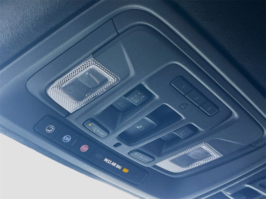 Used 2023 GMC Sierra 1500 Denali Ultimate image 21