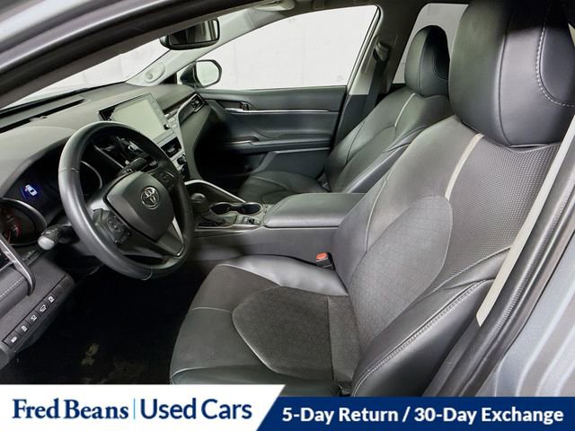 Used 2024 Toyota Camry XSE w/ Navigation Package image 23