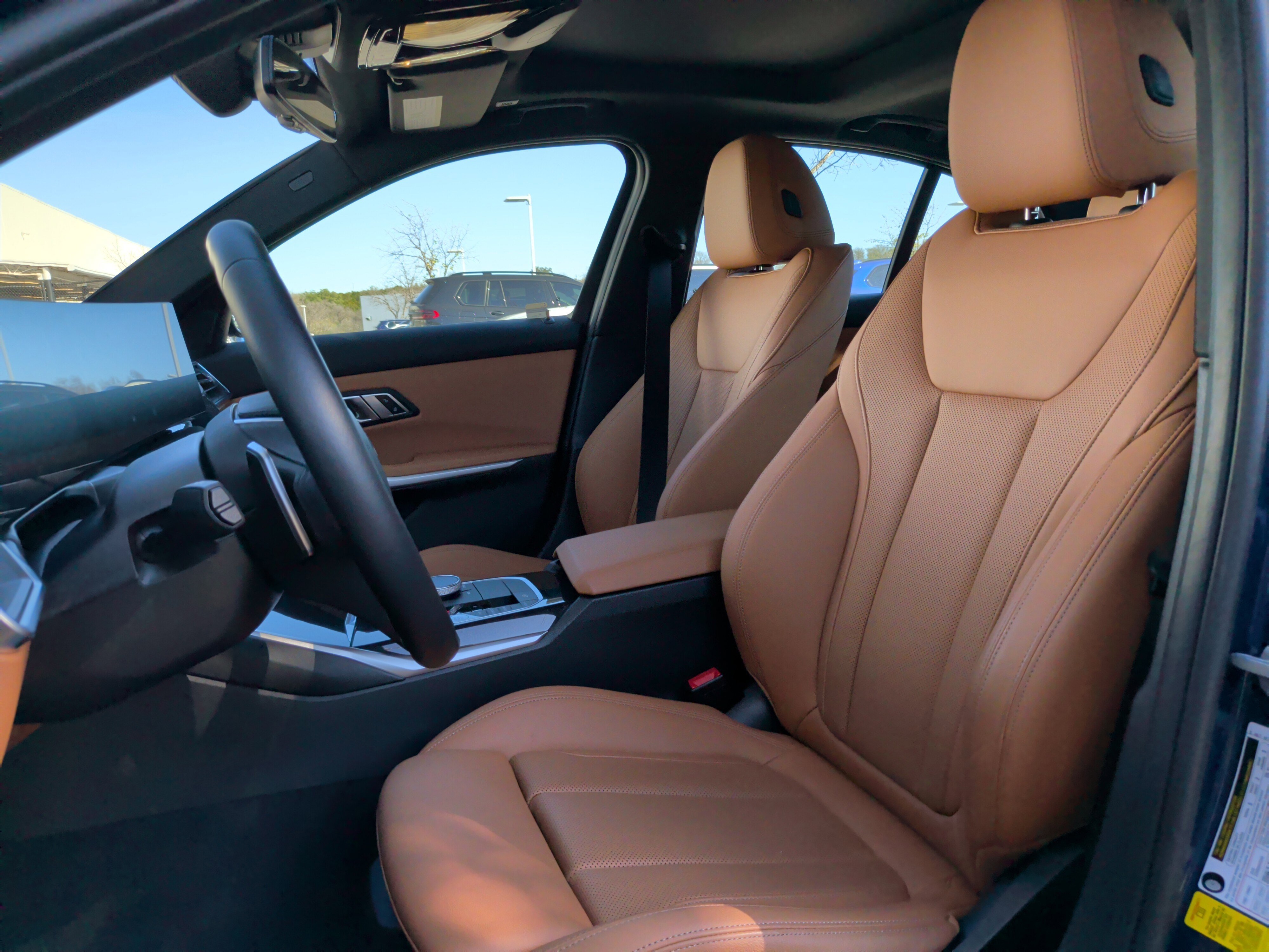 Certified 2023 BMW 330i Sedan w/ Driving Assistance Package image 25