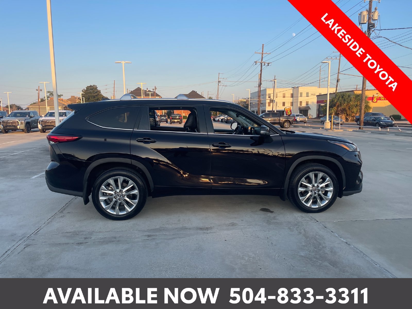 Used 2022 Toyota Highlander Limited AWD/4WD image 6