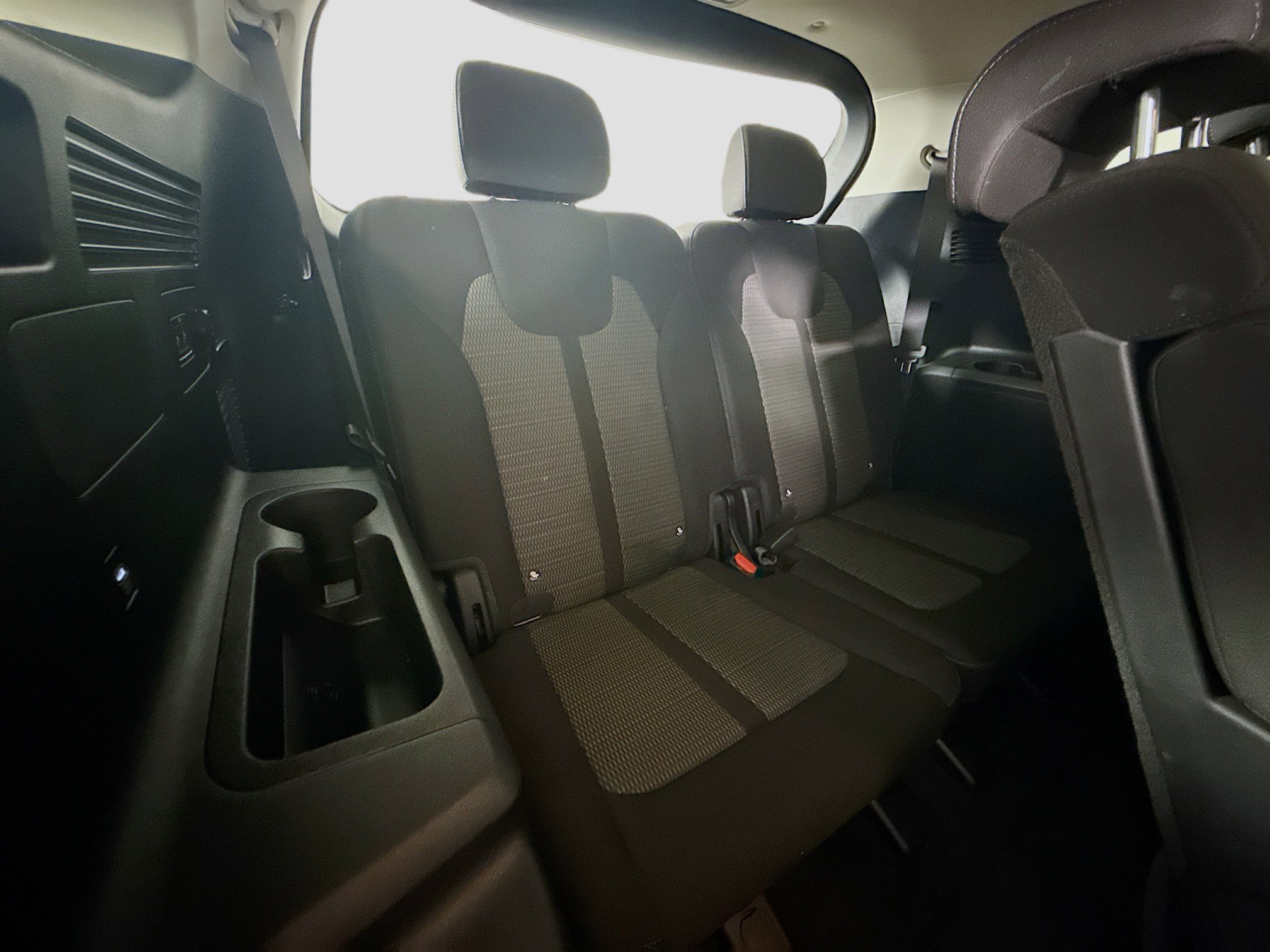 Used 2025 Kia Sorento LX image 41