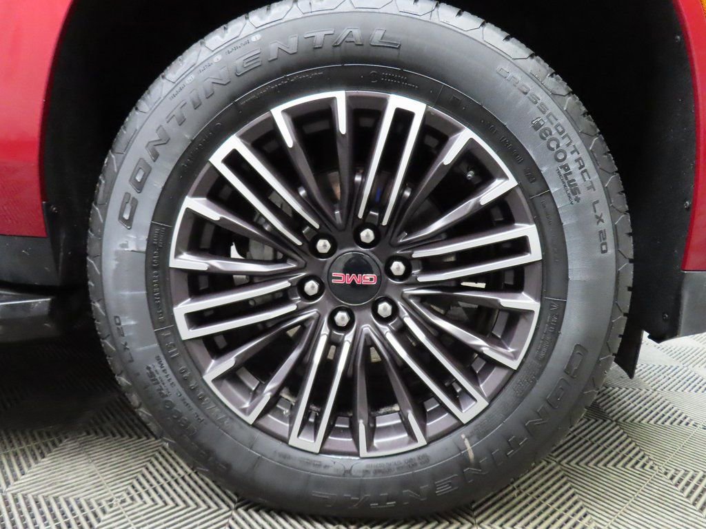 Used 2025 GMC Yukon Elevation w/ LPO, Floor Liner Package image 8