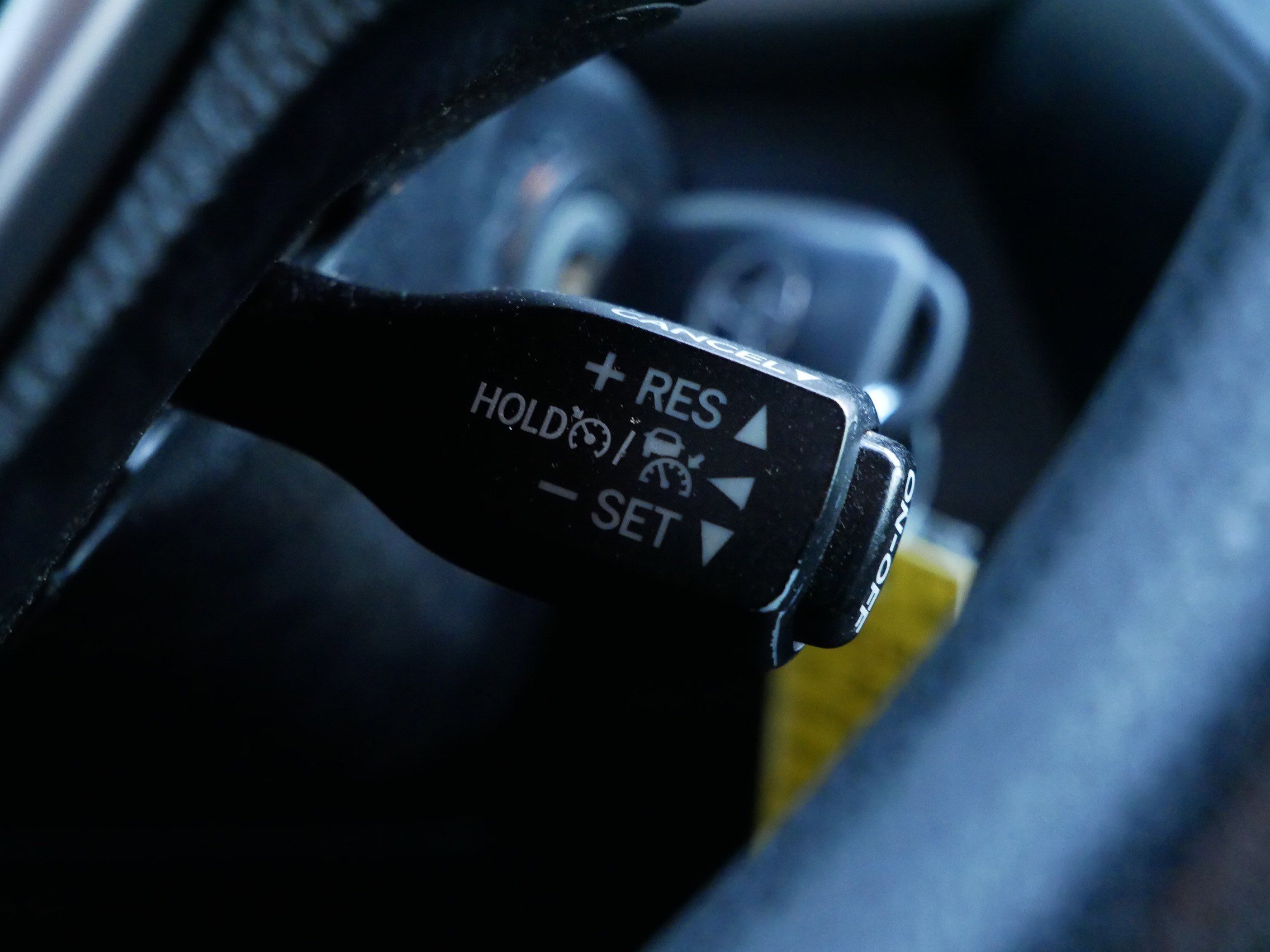 Used 2018 Toyota RAV4 LE w/ All Weather Liner Package image 30