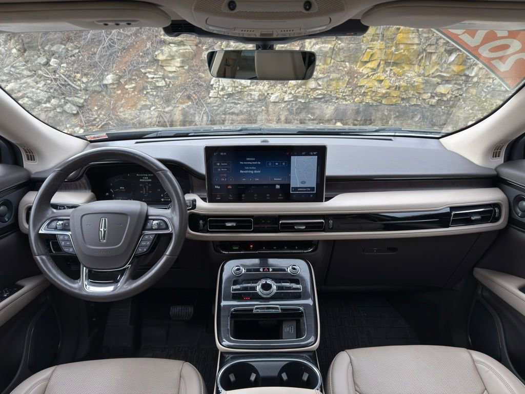 Used 2023 Lincoln Nautilus Reserve w/ Equipment Group 201A image 16