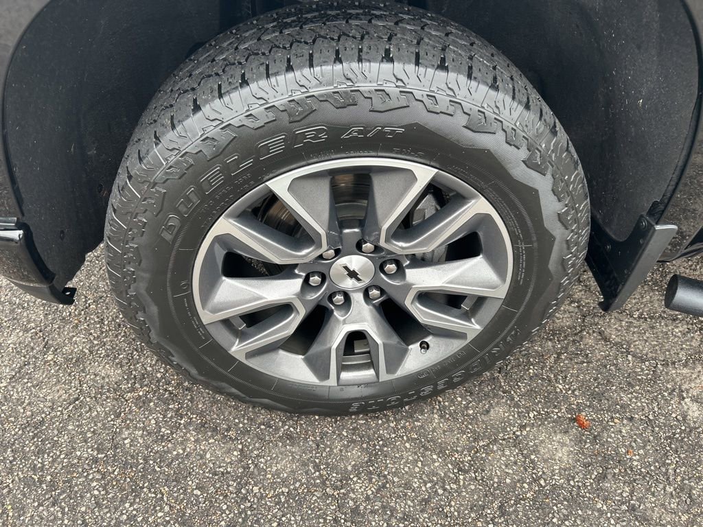 Used 2022 Chevrolet Silverado 1500 RST image 10