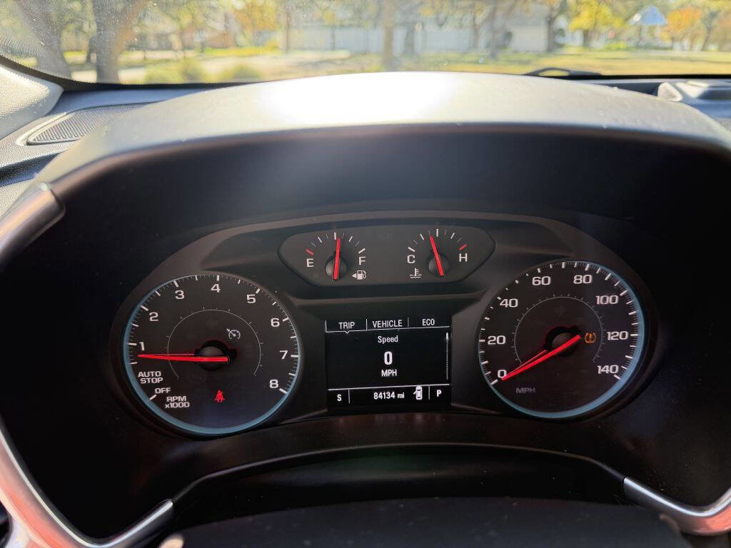 Used 2018 Chevrolet Equinox LT image 13