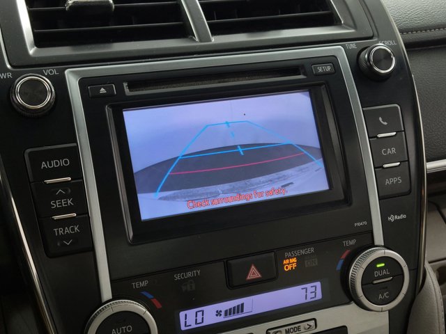 Used 2014 Toyota Camry XLE w/ Leather Package FWD image 16