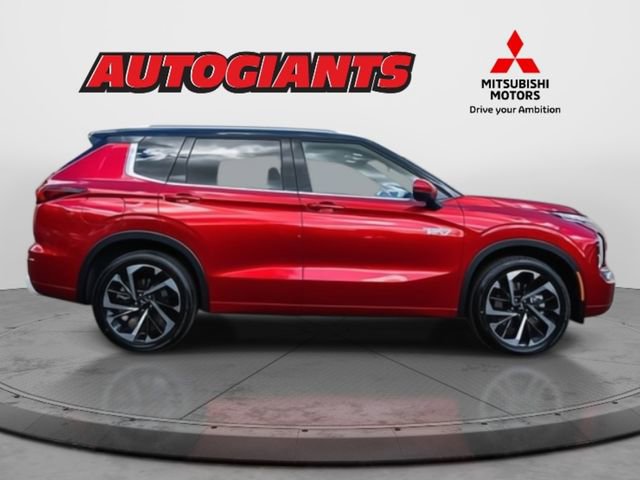 New 2025 Mitsubishi Outlander SEL image 3