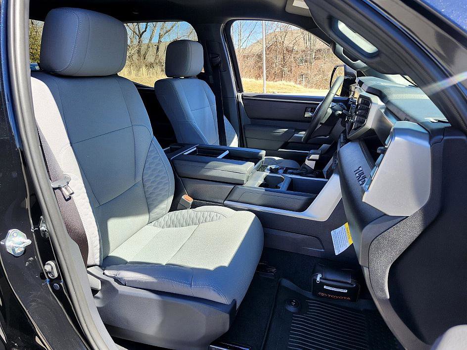 New 2025 Toyota Tundra SR5 image 17