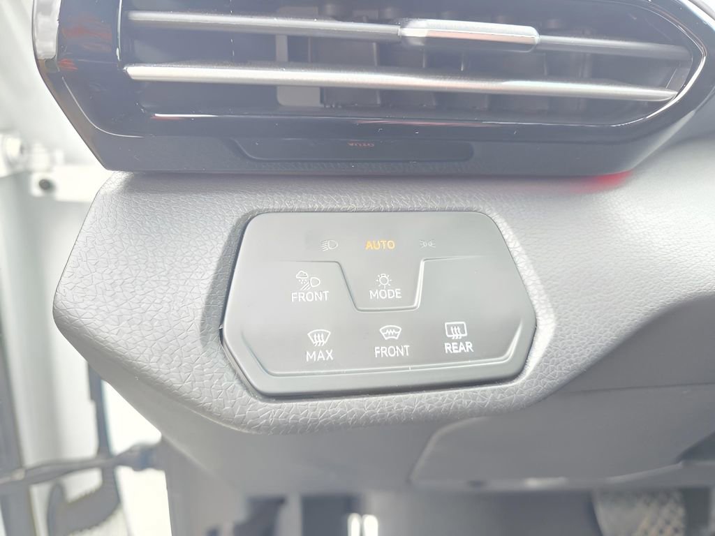 Used 2023 Volkswagen ID.4 Pro S AWD/4WD image 22