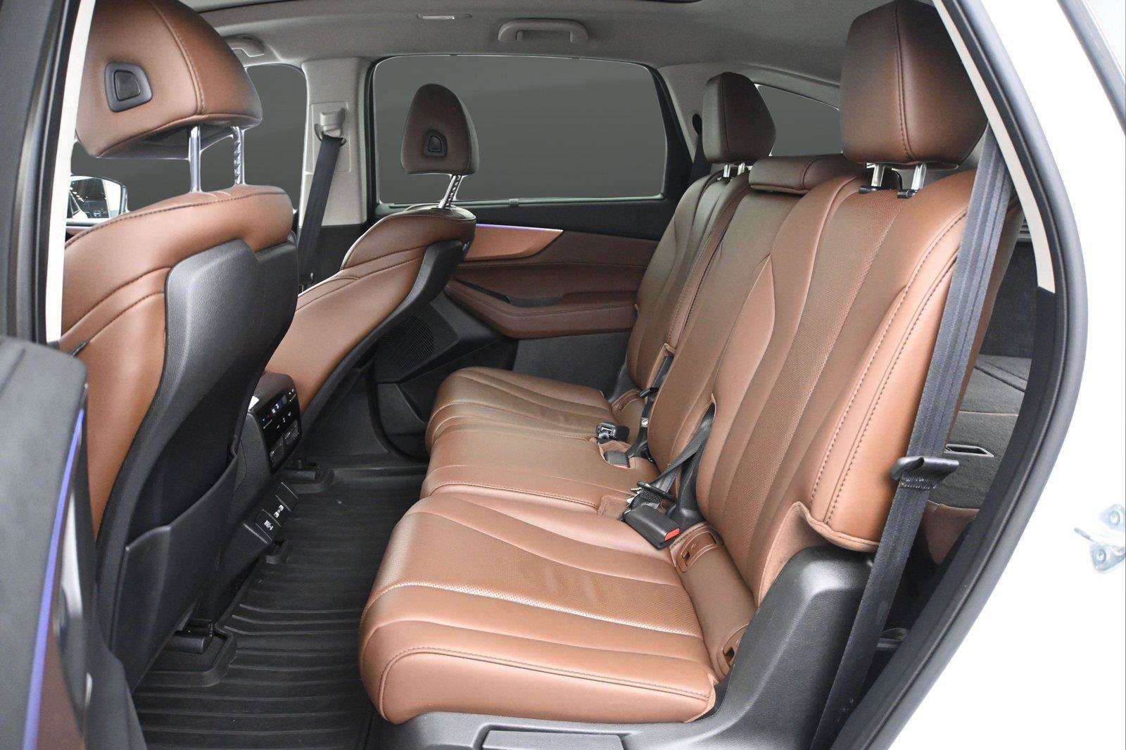 Certified 2023 Acura MDX w/ Technology Package AWD/4WD image 10