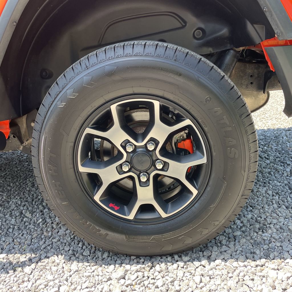 Used 2018 Jeep Wrangler Unlimited Rubicon w/ Safety Group image 6