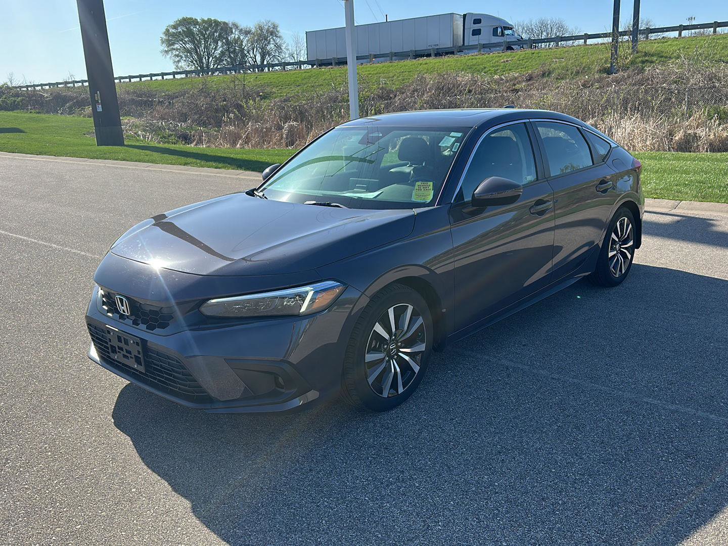 Used 2024 Honda Civic EX-L image 7