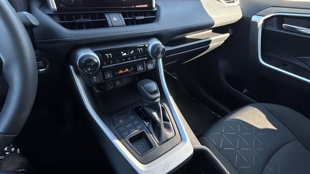 Used 2024 Toyota RAV4 XLE image 14