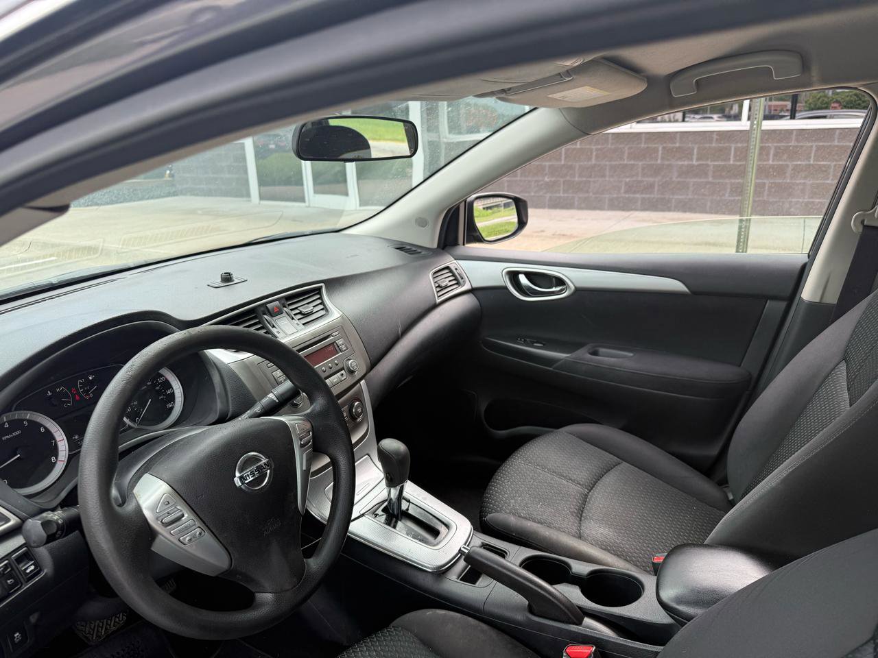 Used 2013 Nissan Sentra SR FWD image 8