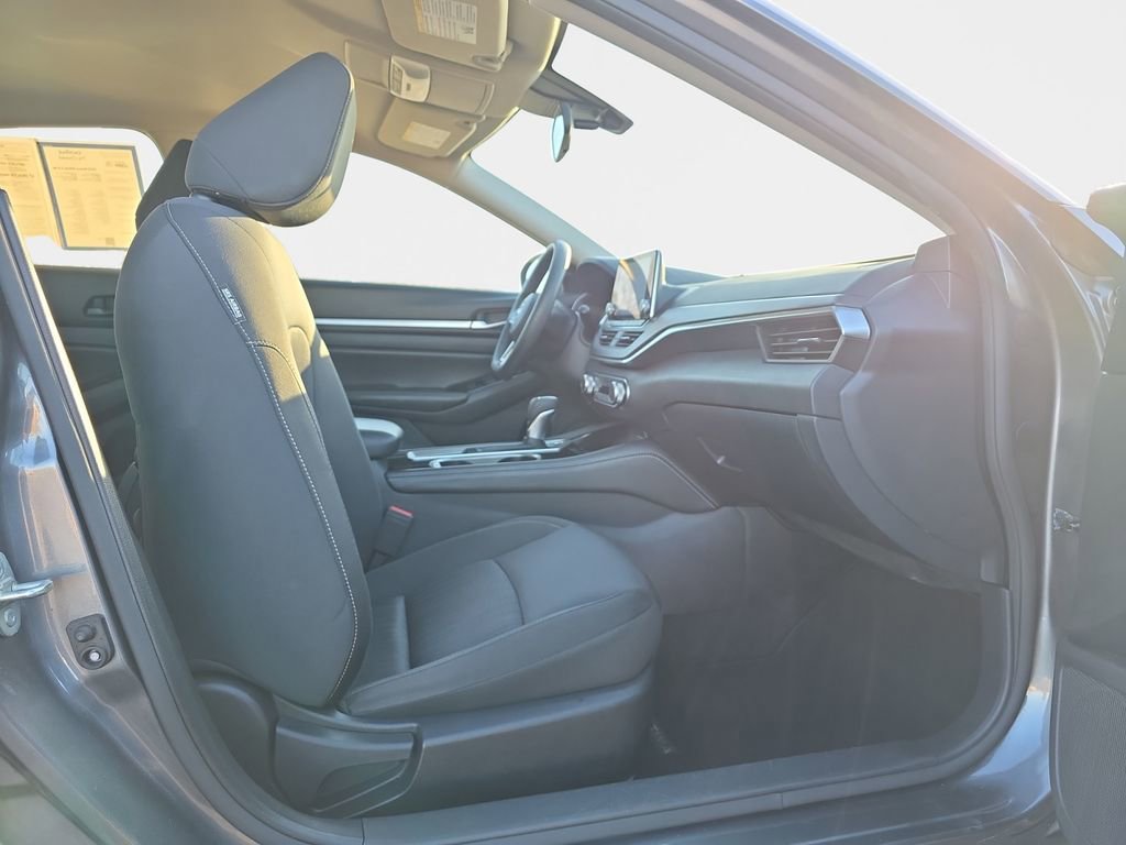 Used 2023 Nissan Altima 2.5 SV image 18