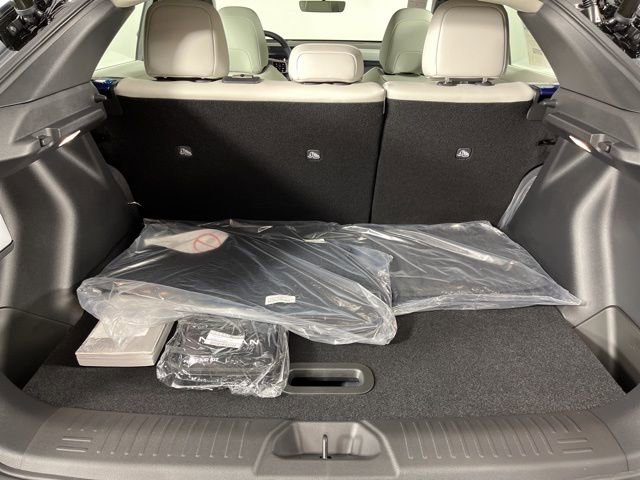 New 2026 Nissan Leaf Platinum+ w/ Cargo Package (Platinum+) image 51