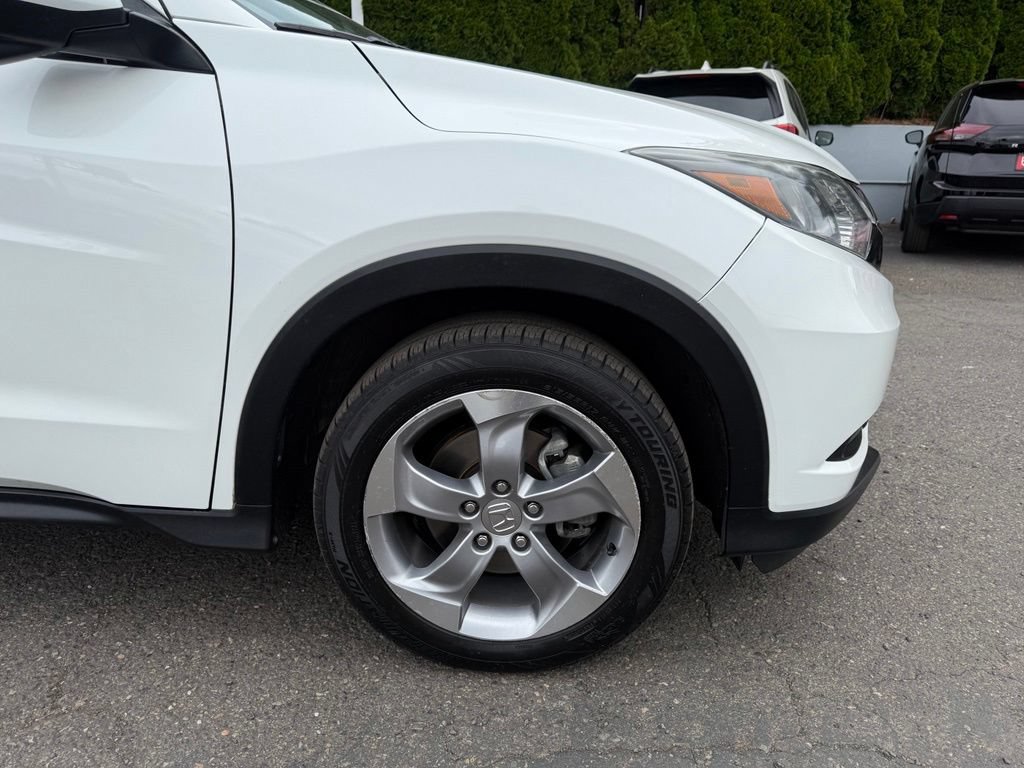 Used 2017 Honda HR-V EX-L image 12