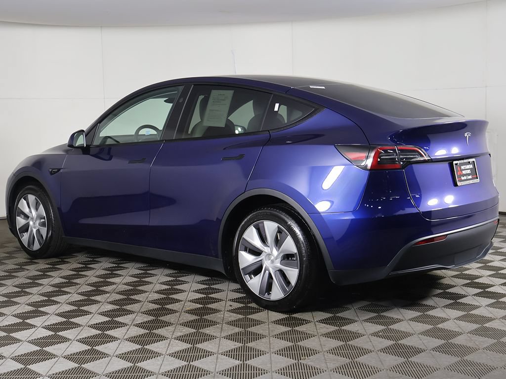 Used 2023 Tesla Model Y Long Range AWD/4WD image 13