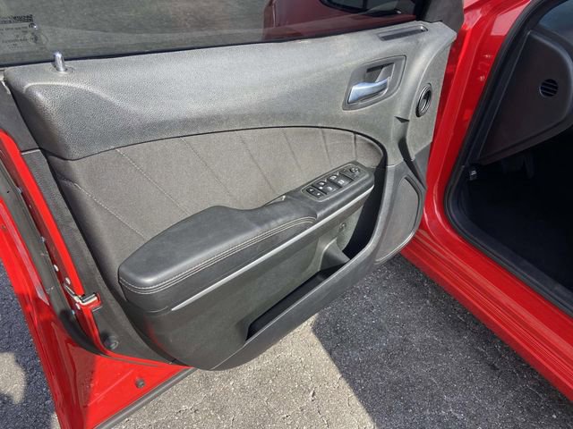 Used 2022 Dodge Charger SXT image 12