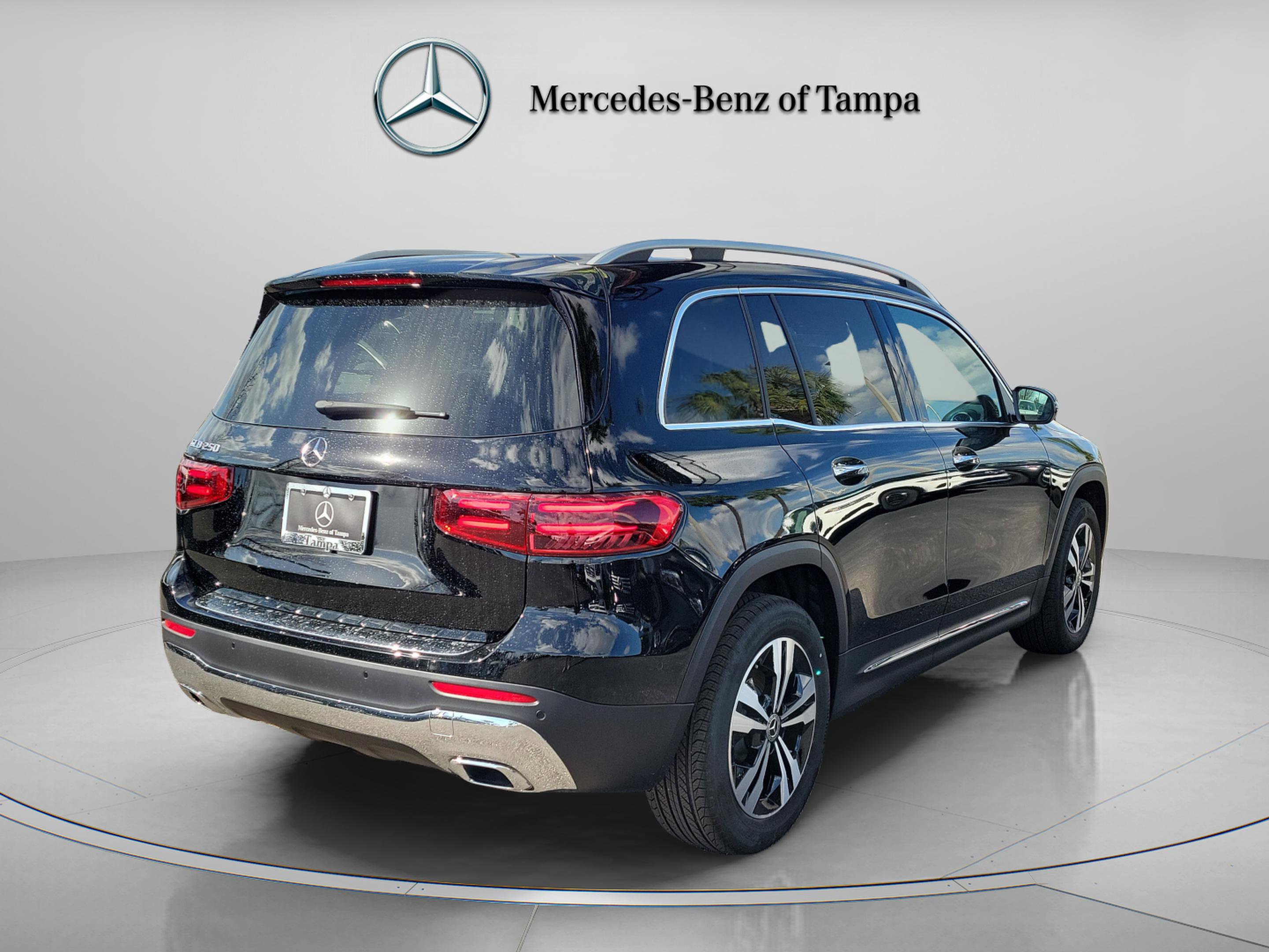 Certified 2026 Mercedes-Benz GLB 250 image 4