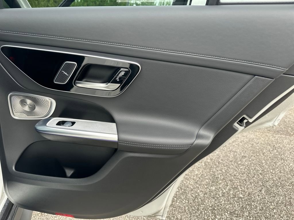 Certified 2025 Mercedes-Benz GLC 300 4MATIC image 32