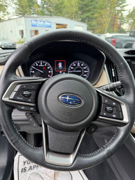 Certified 2022 Subaru Outback Limited image 12