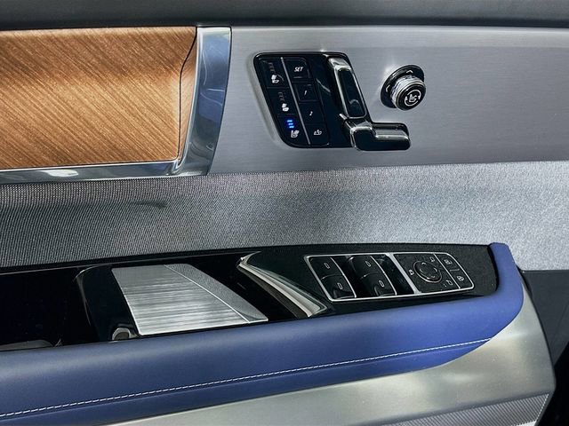 New 2026 Cadillac Vistiq Premium Luxury image 17