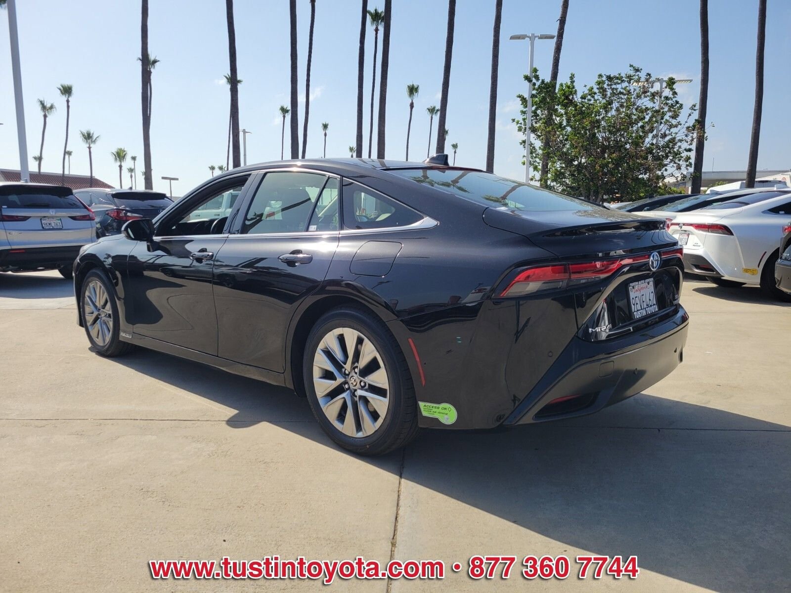 Certified 2022 Toyota Mirai w/ Advanced Technology Package RWD image 6
