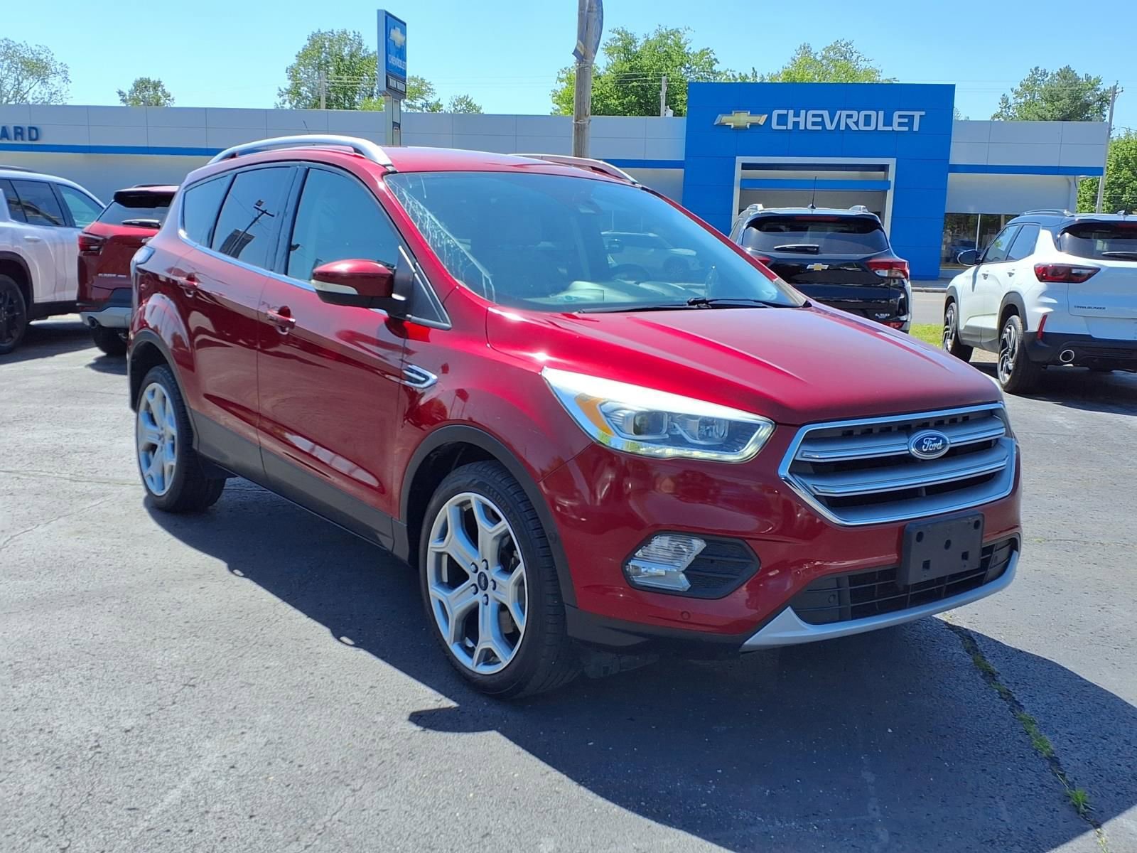 Used 2017 Ford Escape Titanium w/ Equipment Group 301A image 5